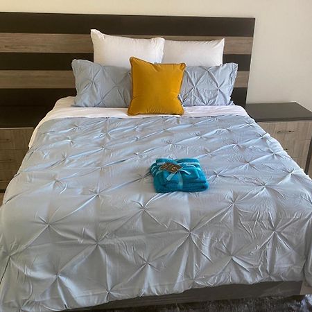 Holiday Villa 하라레 외부 사진