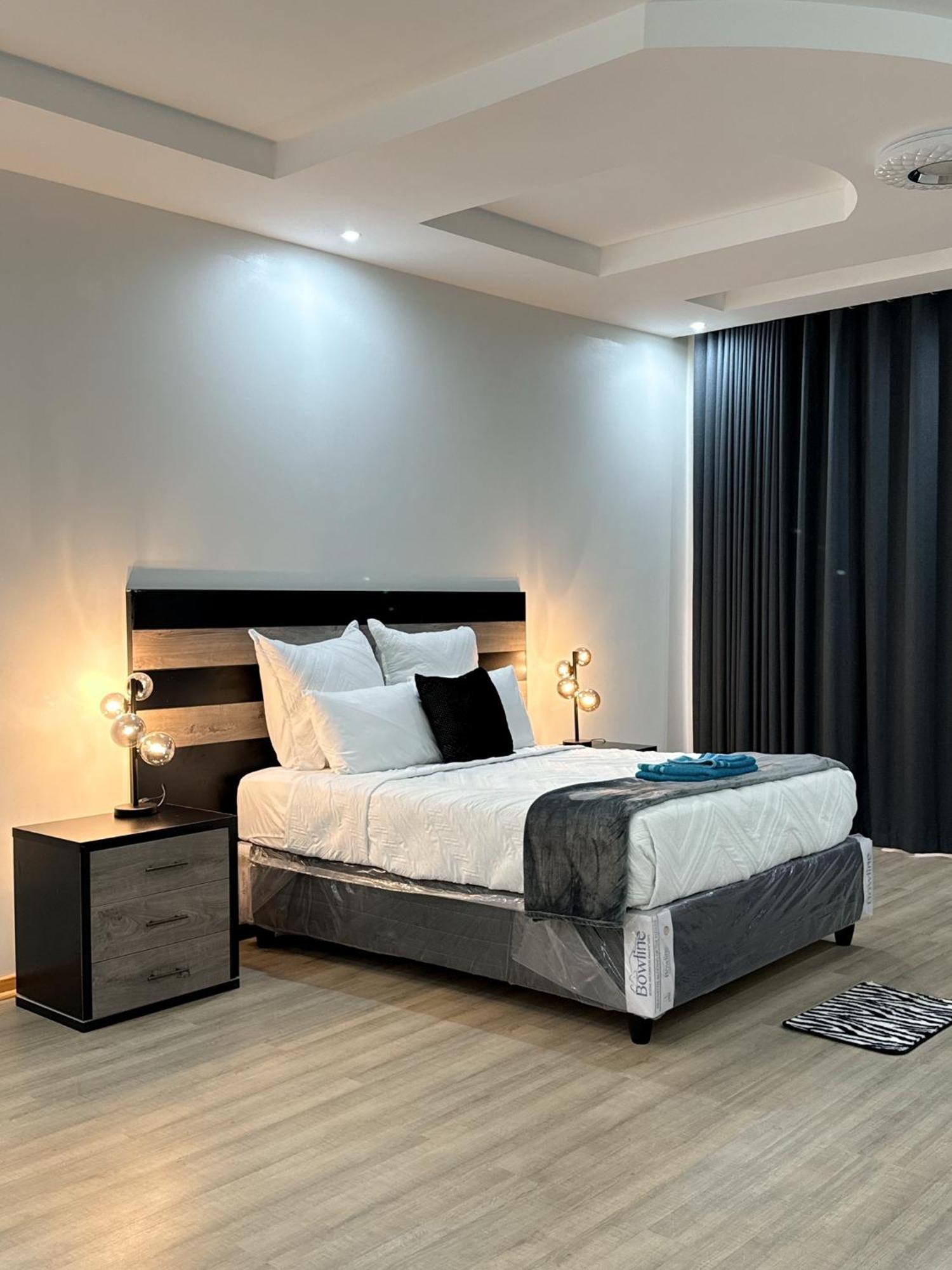 Holiday Villa 하라레 외부 사진