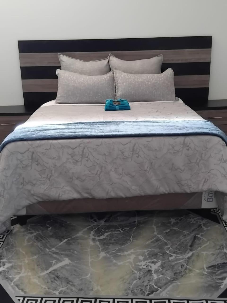 Holiday Villa 하라레 외부 사진